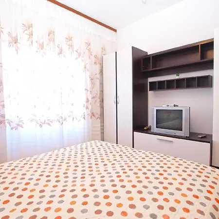 Fuer 4 Personen Ca 58 Qm In Fazana-surida, Istrien Istrische Riviera Apartman *